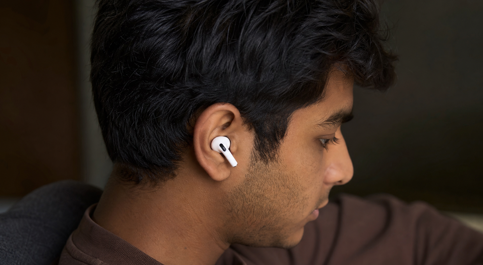 AirPods Pro 2 price in Pakistan - PKR 2999